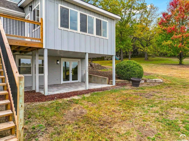 $699,000 | 820 East 1000th Road, Lawrence, KS 66047