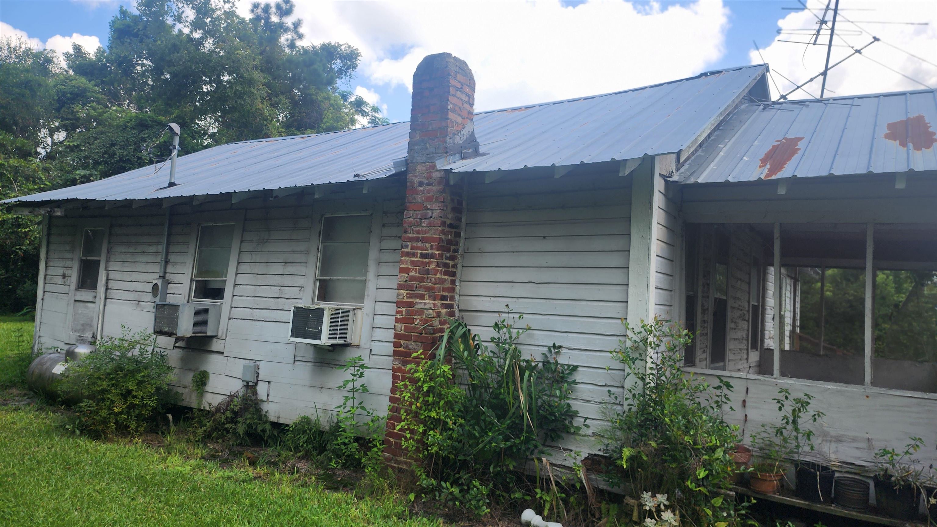 293 Southeast Old County Camp Road Madison, FL 32340 - Photo 17 of 21 Gallery Image 17