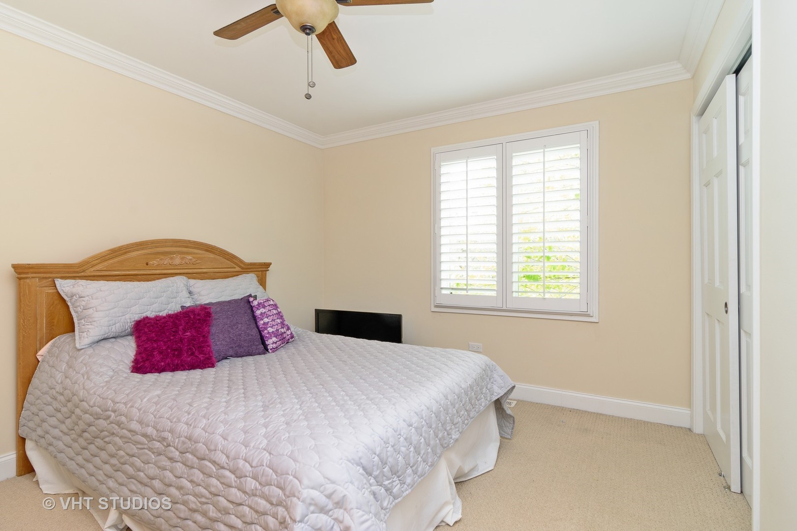 598 Scots Court Inverness, IL 60067 - Photo 10 of 10 Gallery Image 10