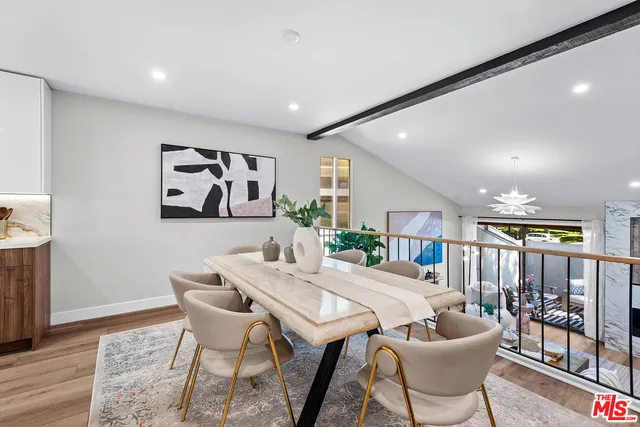 $1,349,000 | 13135 Mindanao Way, Unit 5, Marina del Rey, CA 90292