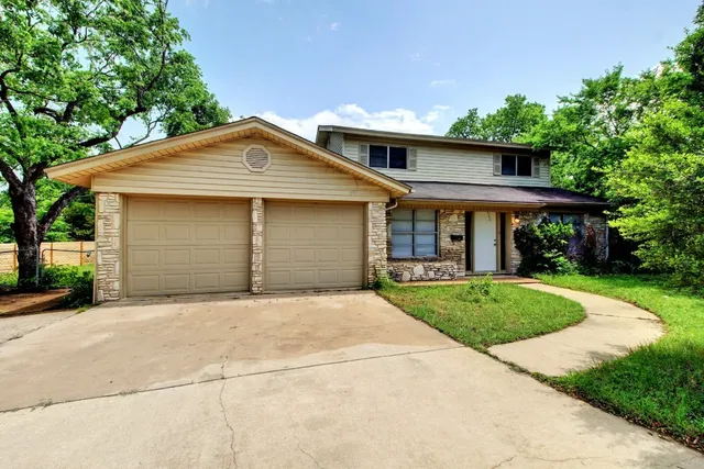 $2,350 | 1202 Artesian Circle, Austin, TX 78758