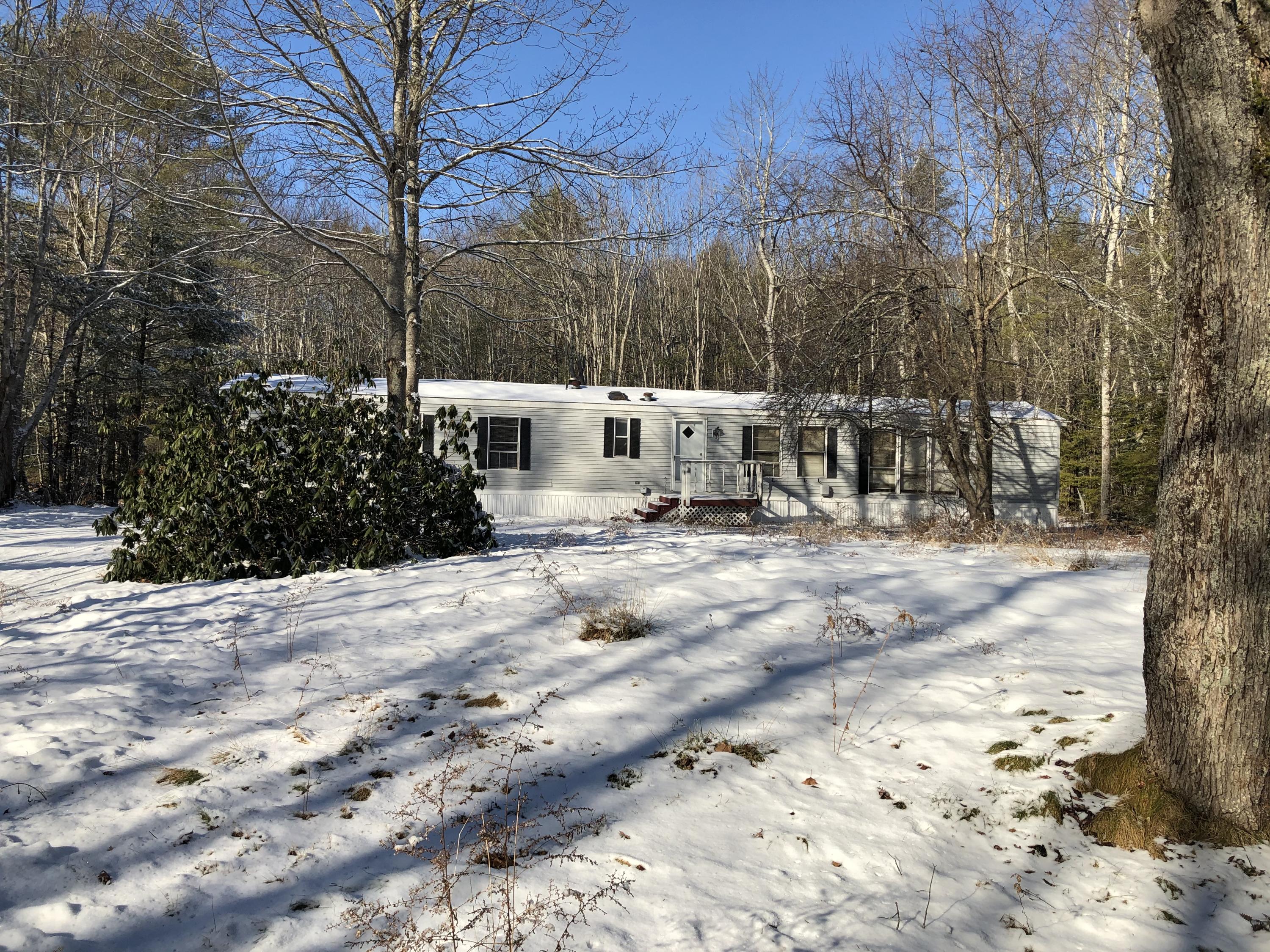 140 Walker Road Woolwich, ME 04579 - Photo 3 of 16 IMG_2852