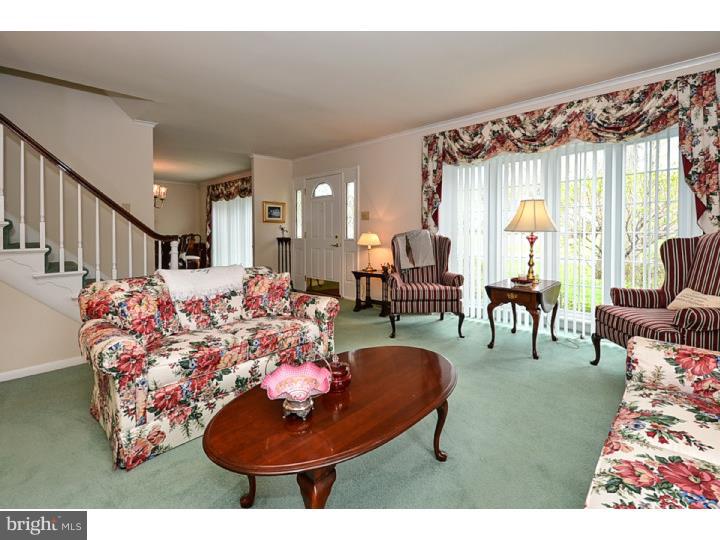 1084 Kipling Road Jenkintown, PA 19046 - Photo 3 of 25 Living Room