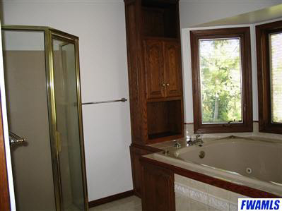 11136 Ransom Court Fort Wayne, IN 46845 - Photo 5 of 10 Gallery Image 5