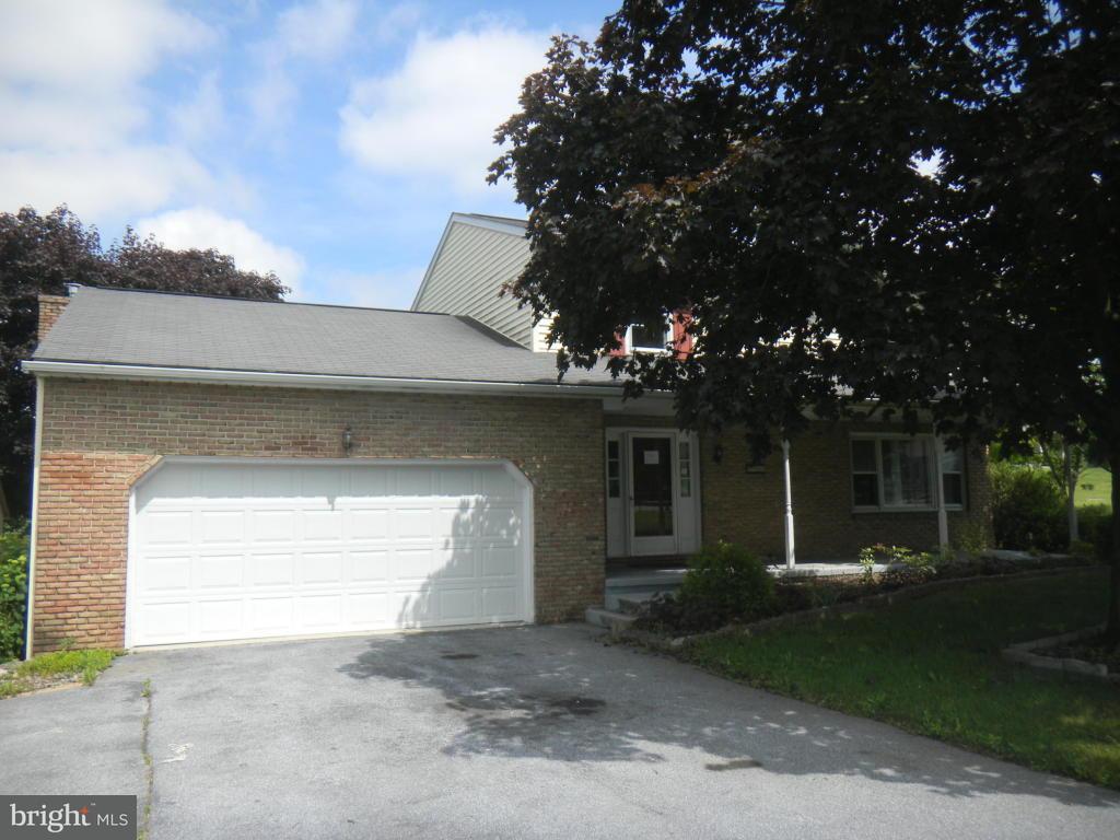 1938 South Forge Road Palmyra, PA 17078 - Photo 1 of 19 Gallery Image 1