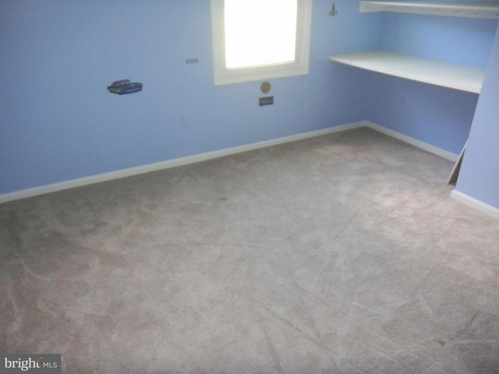 1938 South Forge Road Palmyra, PA 17078 - Photo 4 of 19 Gallery Image 4