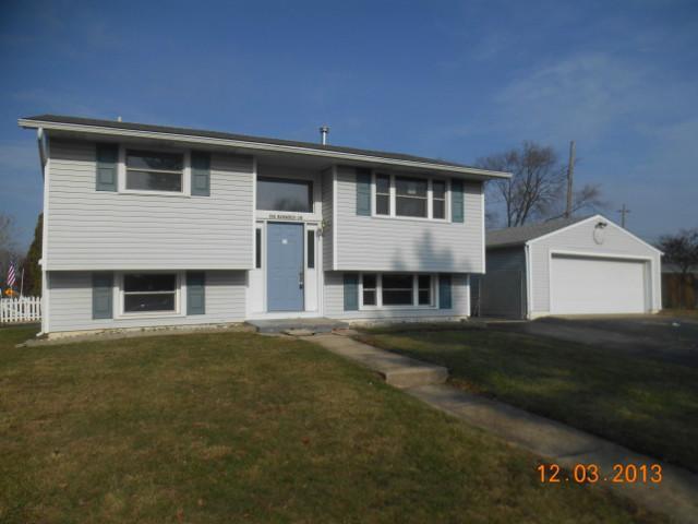 914 Lynward Road Columbus, OH 43228 - Photo 1 of 10 Gallery Image 1