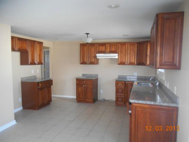 914 Lynward Road Columbus, OH 43228 - Photo 3 of 10 Gallery Image 3