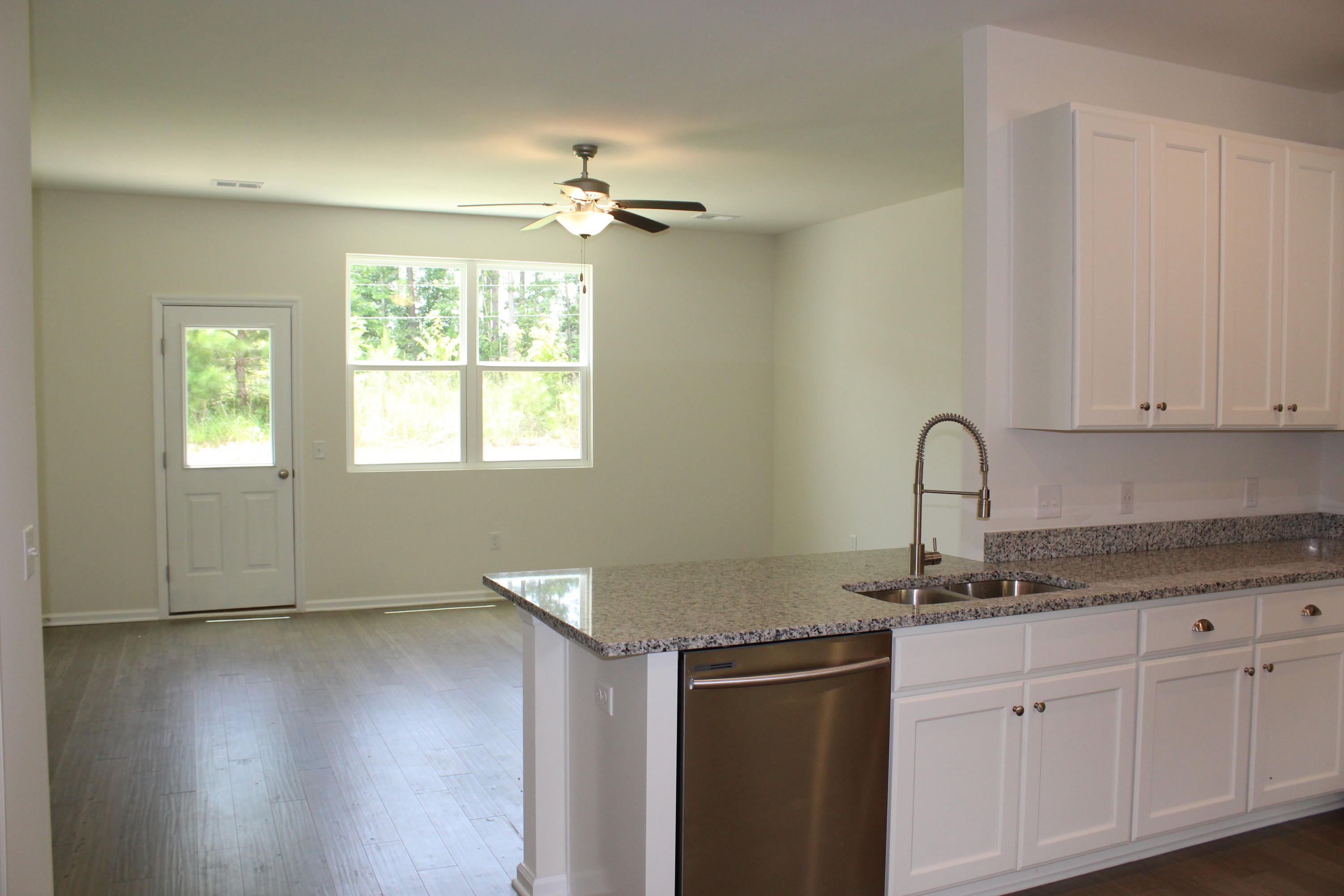 203 Woodward Road, Unit 115 Goose Creek, SC 29445 - Photo 5 of 15 IMG_3990