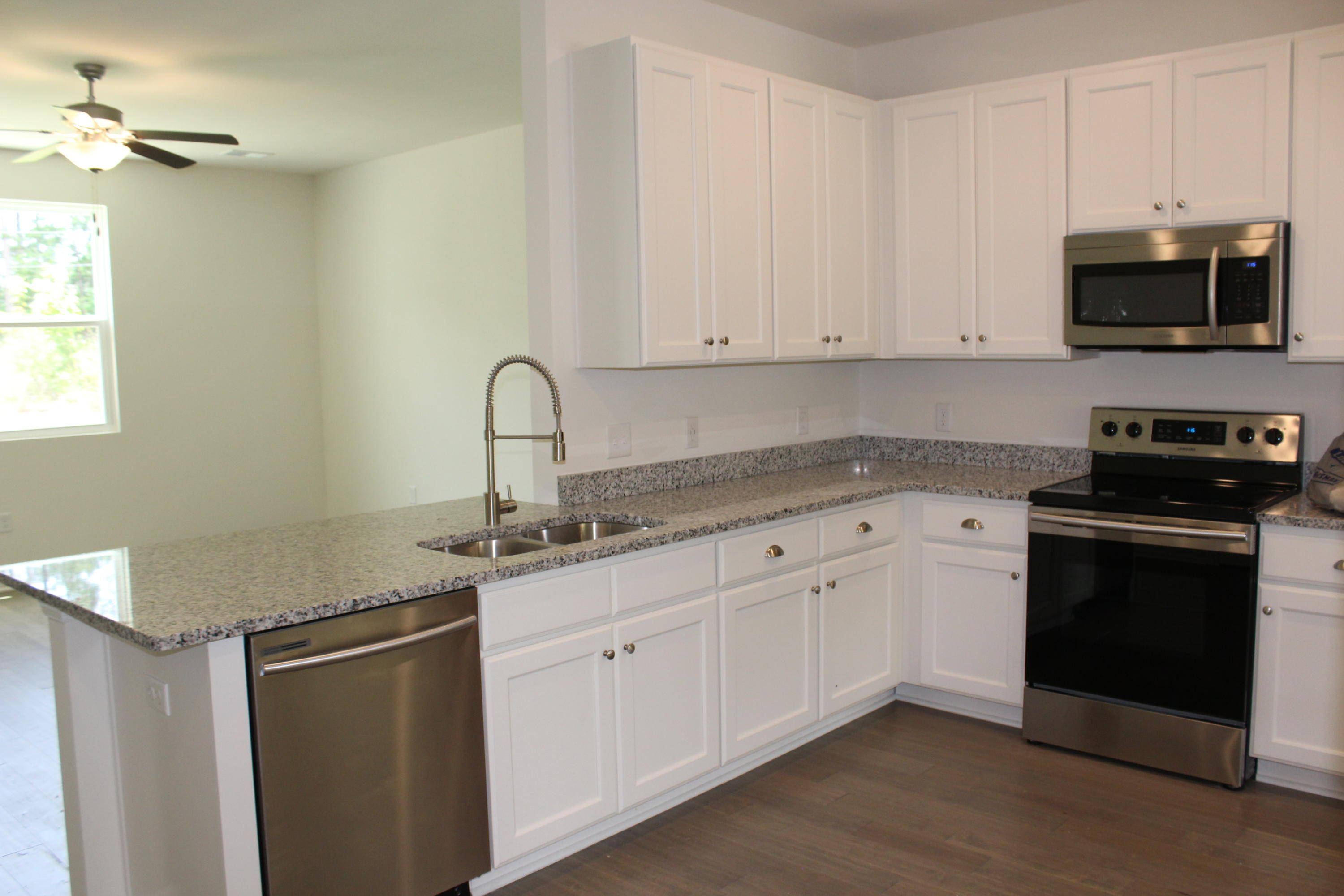 203 Woodward Road, Unit 115 Goose Creek, SC 29445 - Photo 7 of 15 IMG_3992
