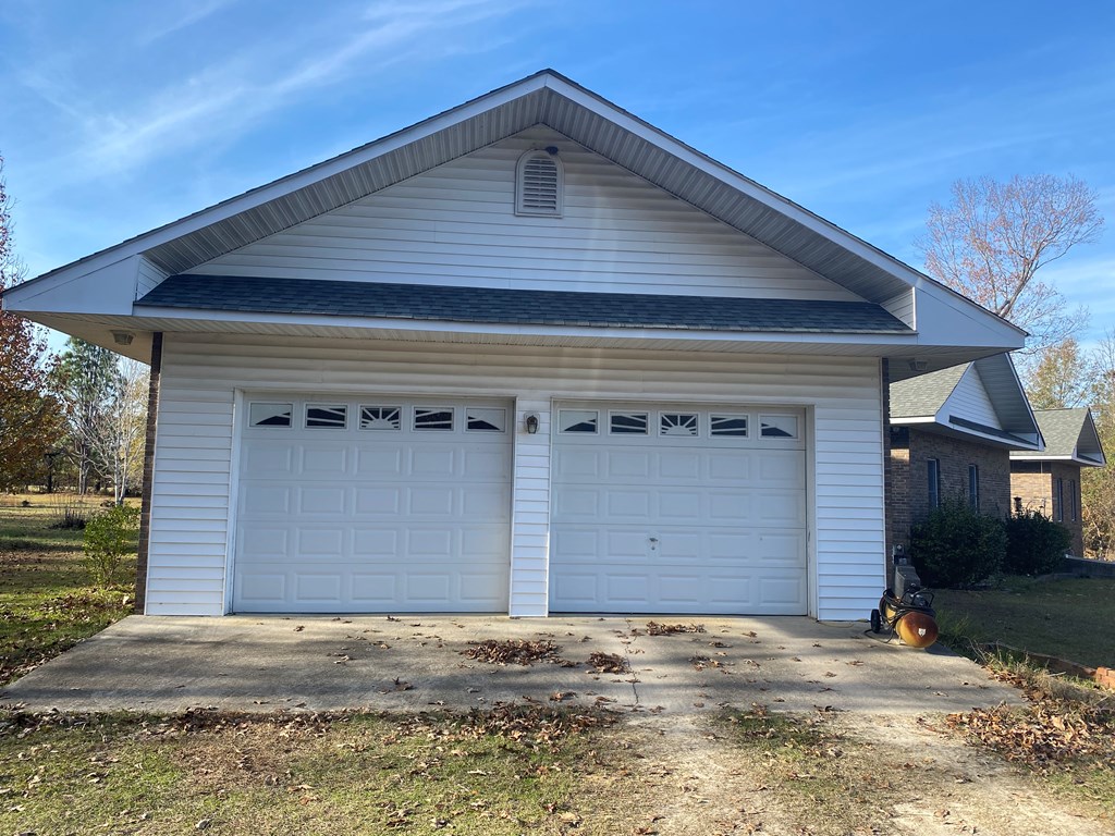 527 Nuckols Road Fort Mitchell, AL 36856 - Photo 6 of 22