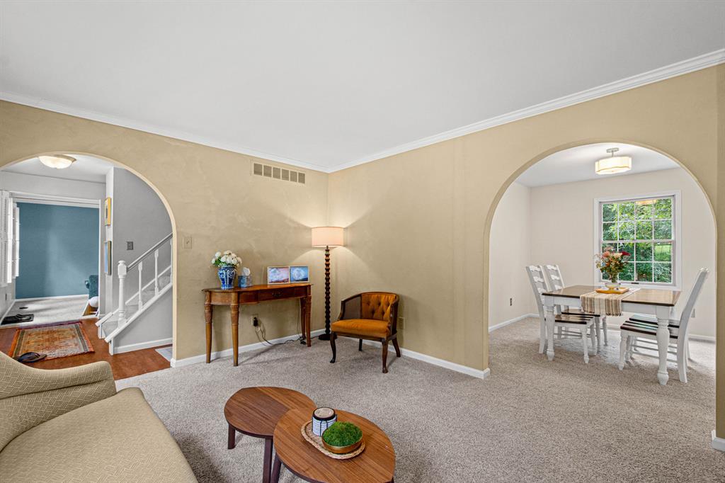 2321 Cramden Road Pittsburgh, PA 15241 - Photo 11 of 32 Gallery Image 11