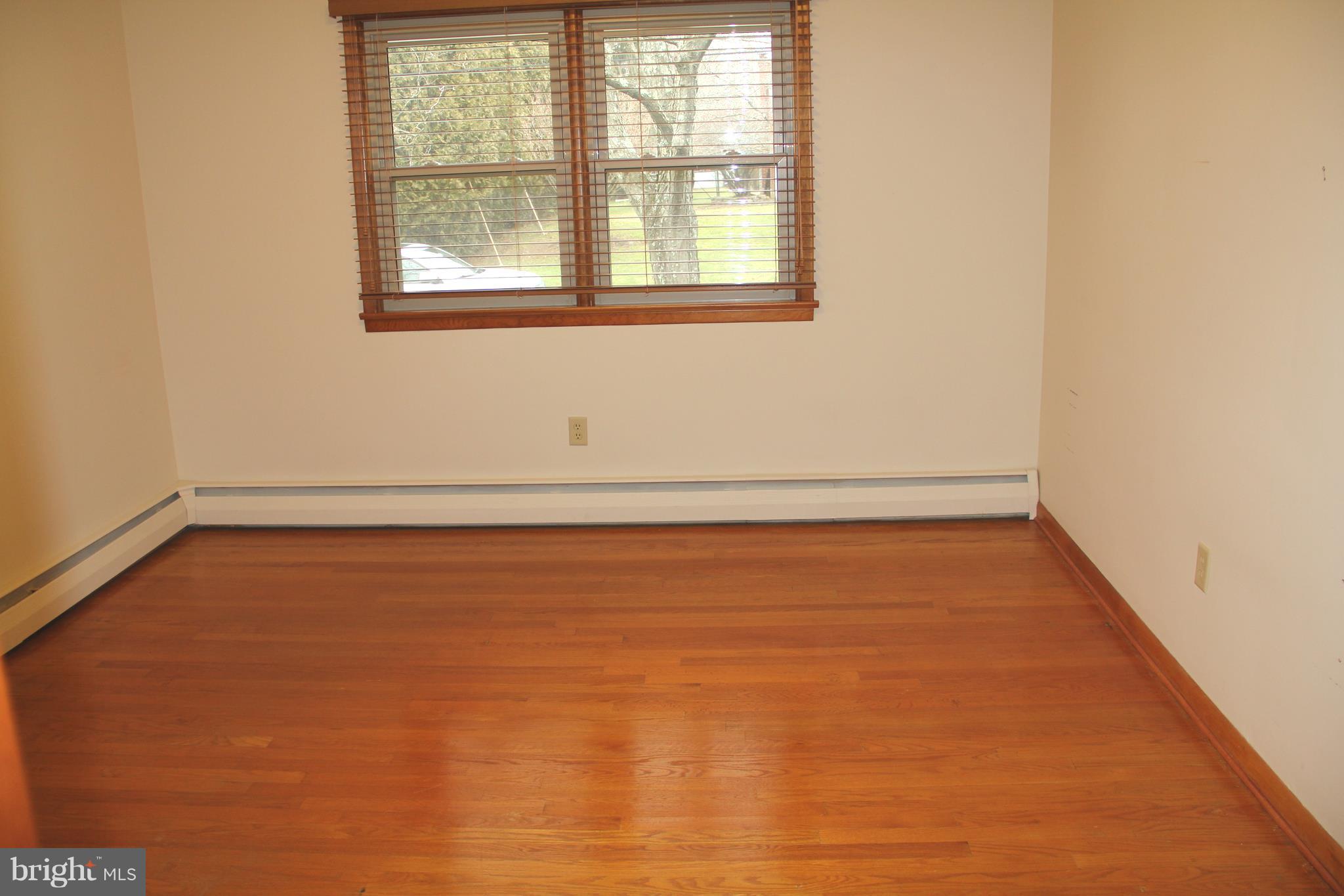 1656 Pleasant View Road Bethlehem, PA 18015 - Photo 7 of 25 Main Bedroom