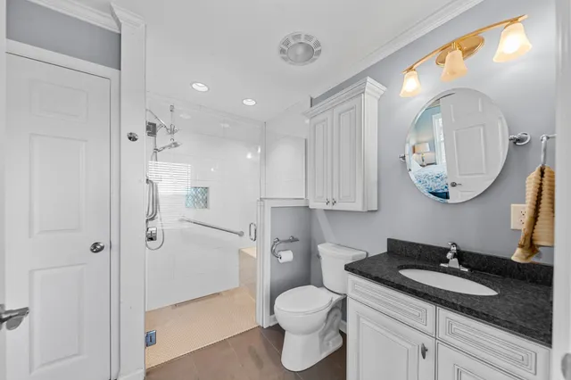 $894,800 | 877 Mt Olive Cemetery Road, Lynnville, TN 38472