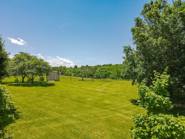 $894,800 | 877 Mt Olive Cemetery Road, Lynnville, TN 38472