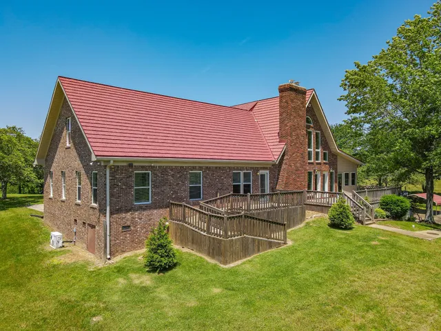 $894,800 | 877 Mt Olive Cemetery Road, Lynnville, TN 38472