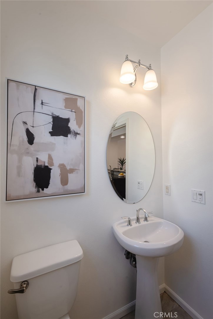 5341 Strand, Unit 105 Hawthorne, CA 90250 - Photo 17 of 67