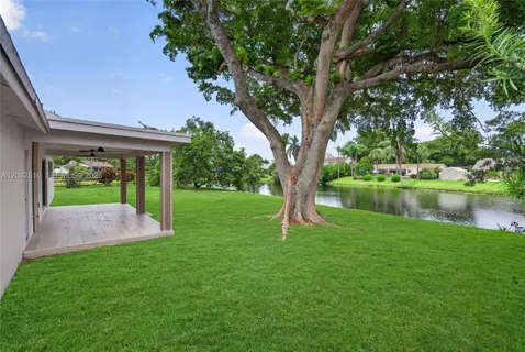 $775,000 | 8668 Southwest 50th Street, Cooper City, FL 33328