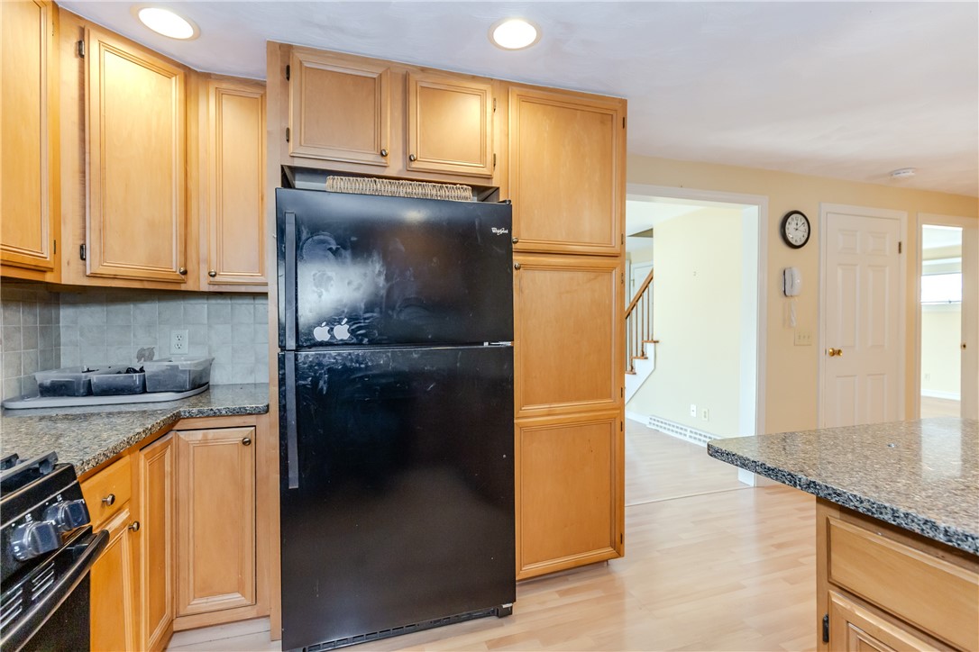 29 Julien Street Smithfield, RI 02917 - Photo 17 of 47