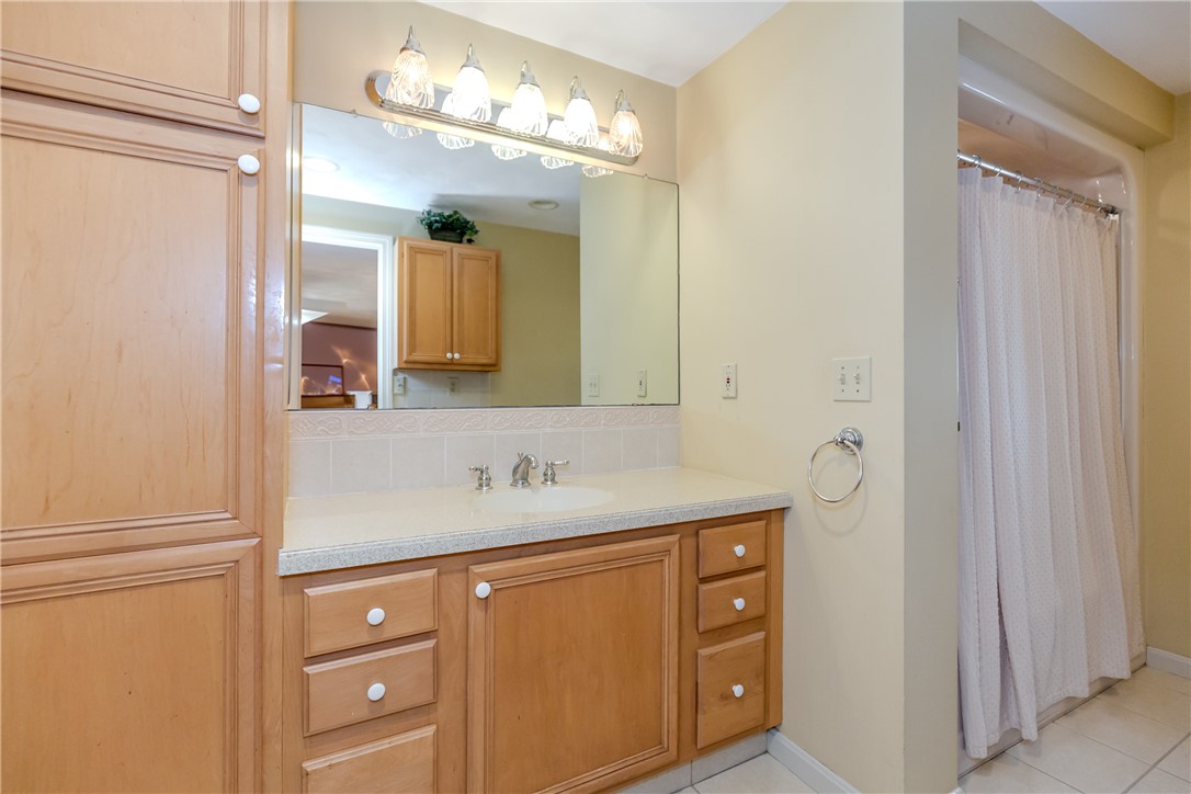 29 Julien Street Smithfield, RI 02917 - Photo 24 of 47