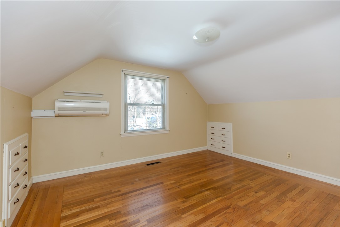 29 Julien Street Smithfield, RI 02917 - Photo 34 of 47