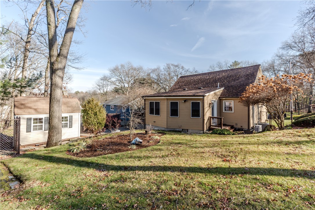 29 Julien Street Smithfield, RI 02917 - Photo 42 of 47