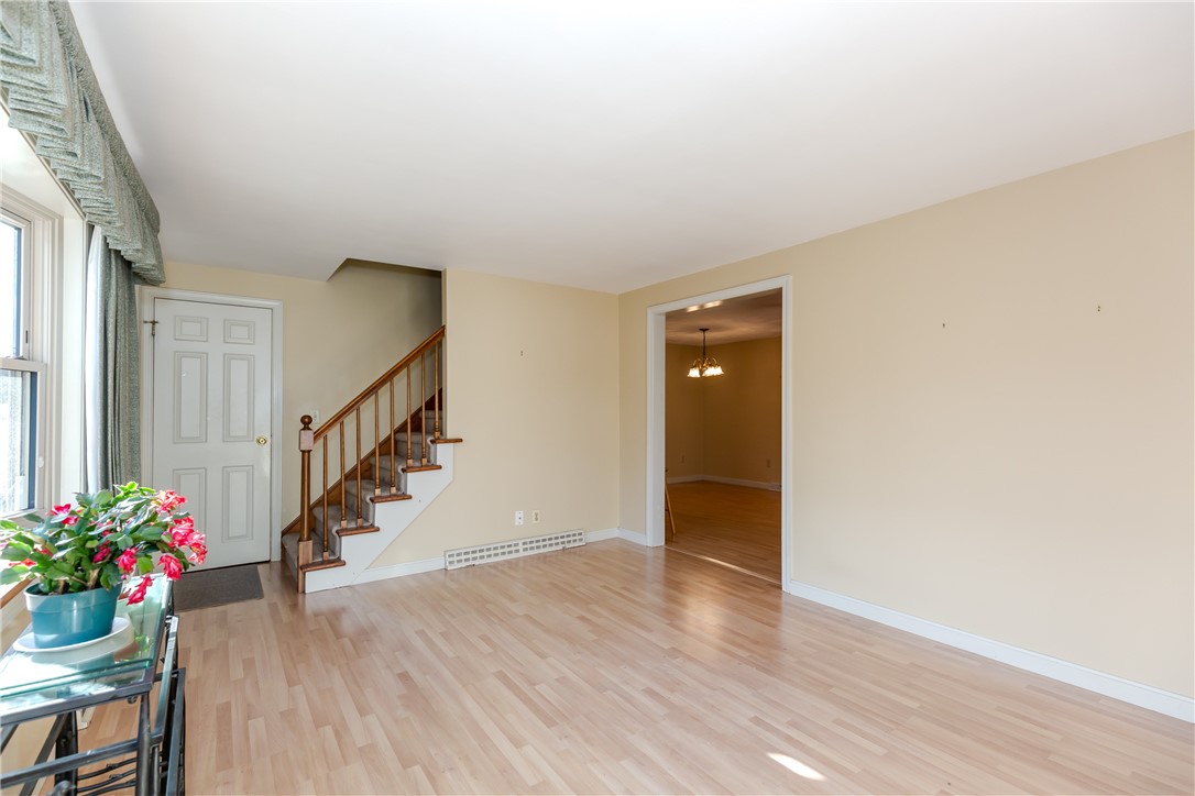 29 Julien Street Smithfield, RI 02917 - Photo 7 of 47