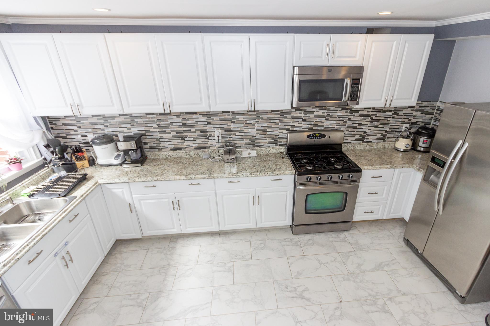 12023 Academy Road Philadelphia, PA 19154 - Photo 12 of 32 Gallery Image 12