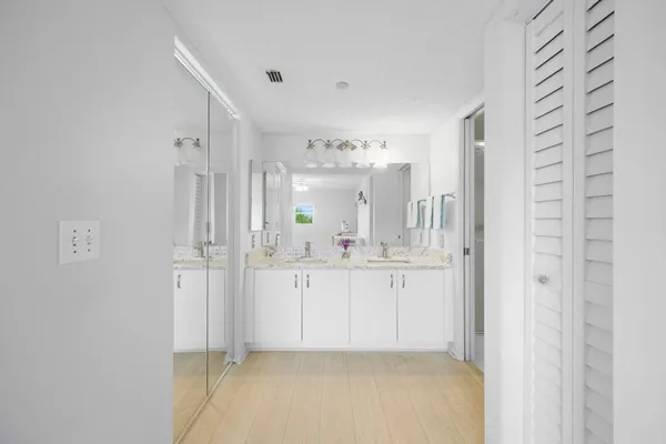 $2,250 | 550 Southwest 137th Avenue, Unit 401L, Pembroke Pines, FL 33027