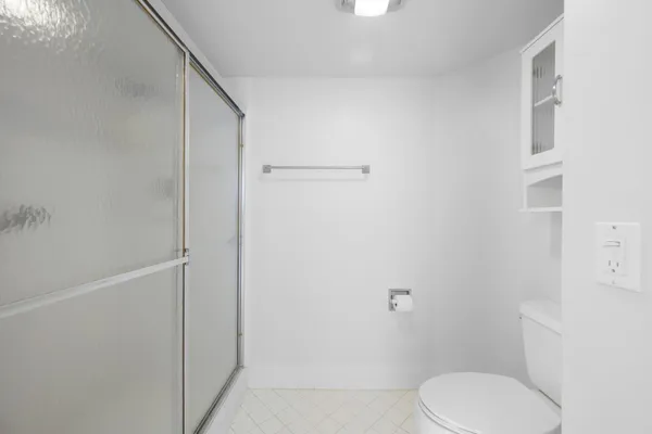 $2,250 | 550 Southwest 137th Avenue, Unit 401L, Pembroke Pines, FL 33027
