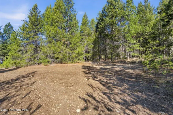 $299,900 | 33482 North Charlotte Drive, Spirit Lake, ID 83869