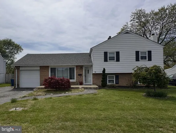 $299,900 | 10 Darwin Road, Newark, DE 19702