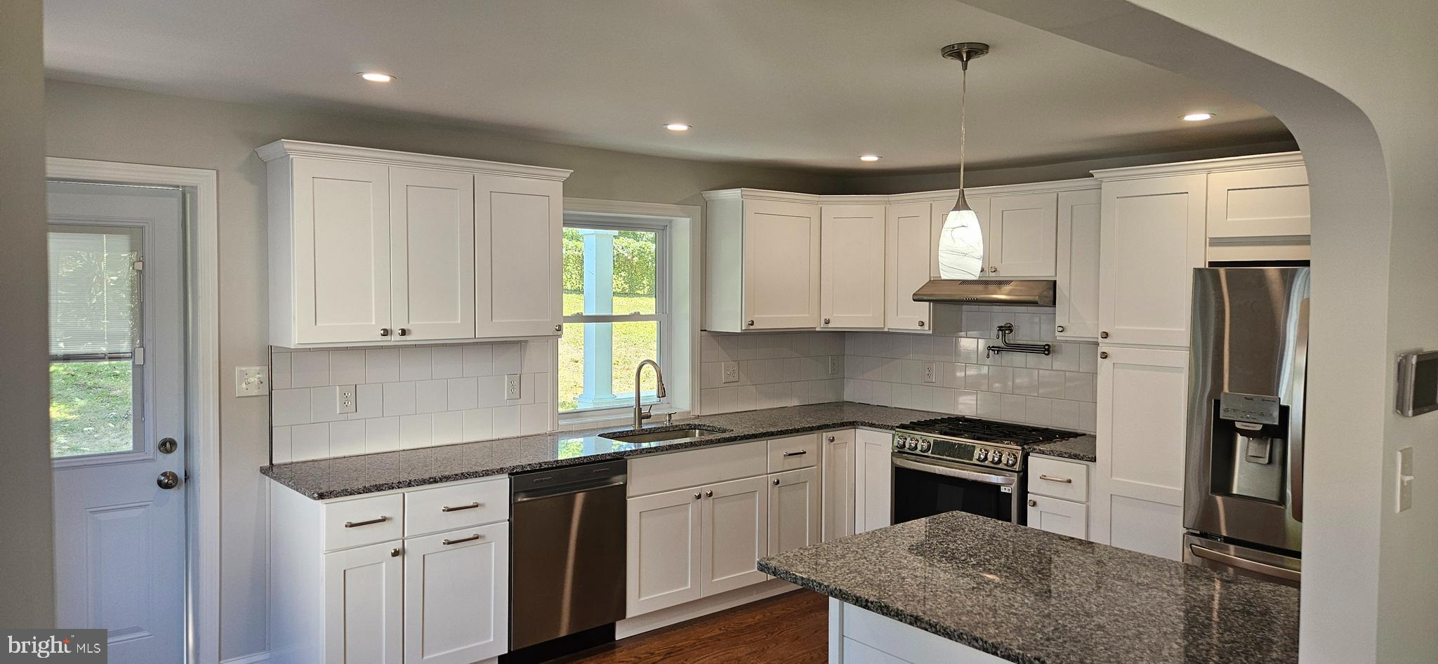 505 Glendale Road Havertown, PA 19083 - Photo 10 of 34