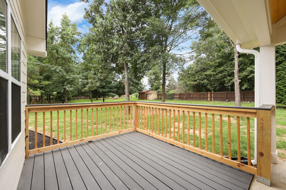 323 Independence Street Springfield, TN 37172 - Photo 28 of 37 a view of balcony with wooden floor and fence