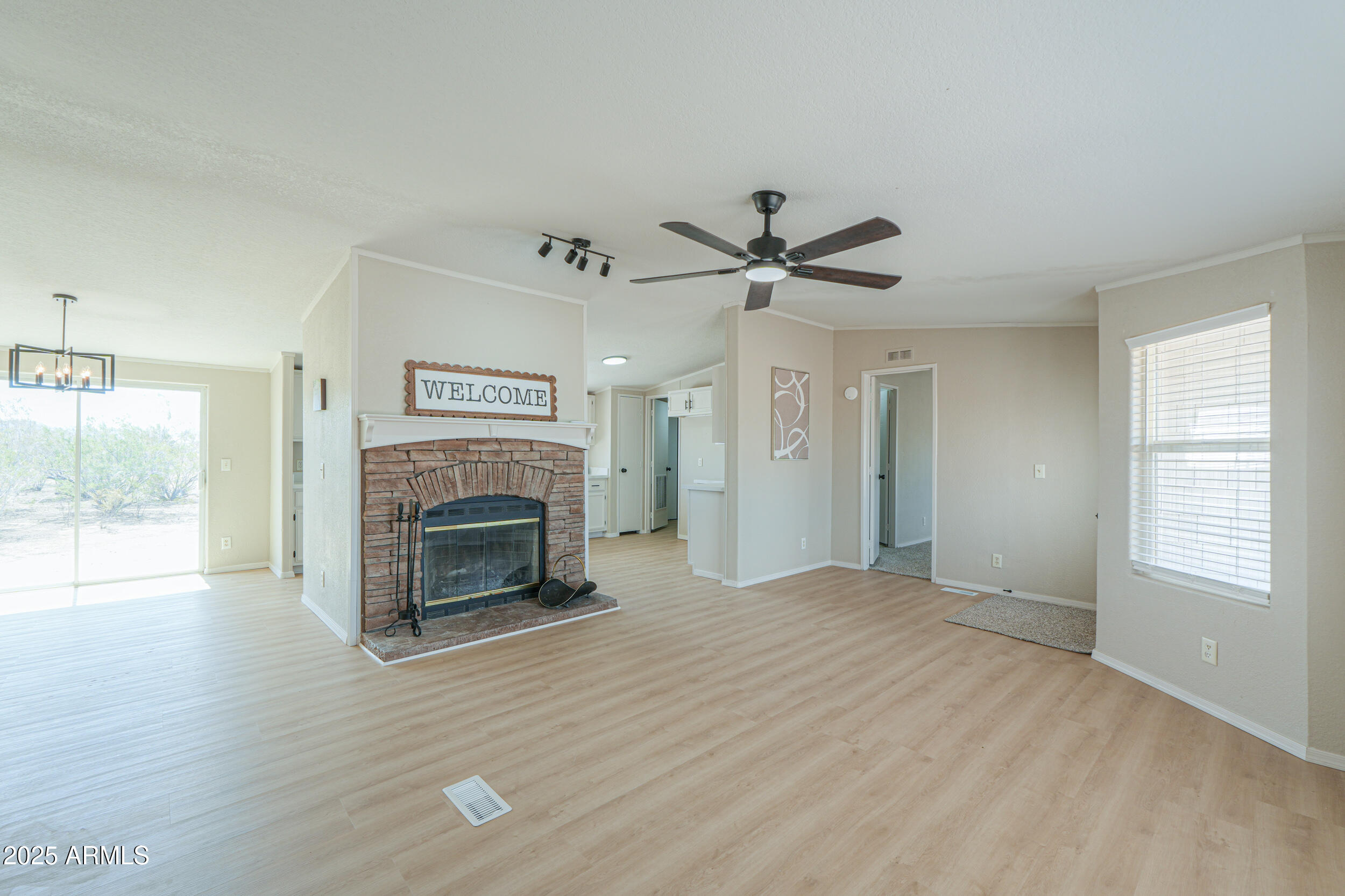 54357 West Bowlin Road Maricopa, AZ 85139 - Photo 9 of 46 08