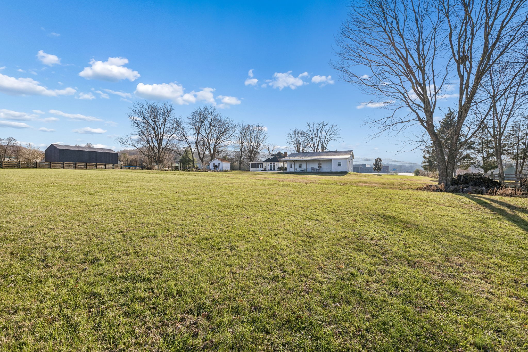 6320 Arno Road Franklin, TN 37064 - Photo 46 of 49 a view of an ocean with a building in the background
