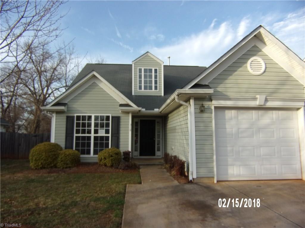318 Apple Ridge Road Greensboro, NC 27406 - Photo 3 of 17 Gallery Image 3