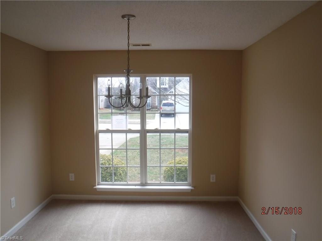 318 Apple Ridge Road Greensboro, NC 27406 - Photo 6 of 17 Gallery Image 6