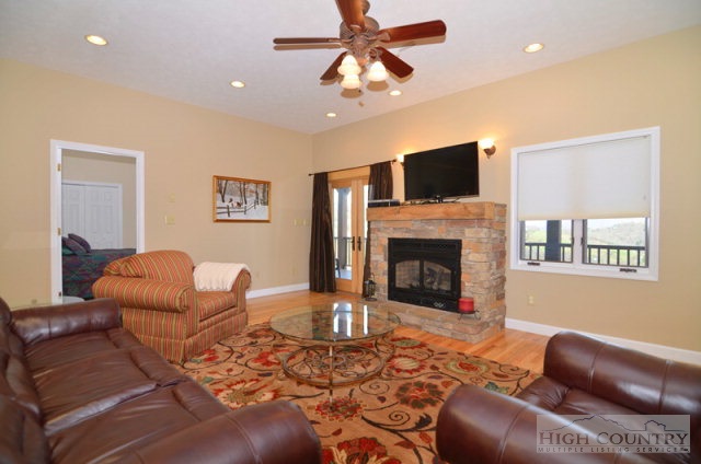 190 Regency Lane Boone, NC 28607 - Photo 5 of 26 Gallery Image 5
