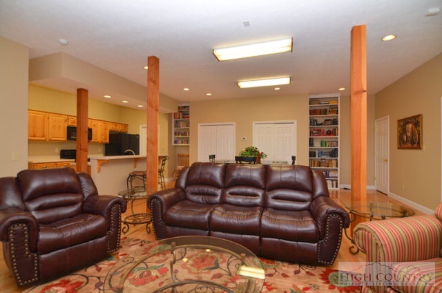 190 Regency Lane Boone, NC 28607 - Photo 6 of 26 Gallery Image 6