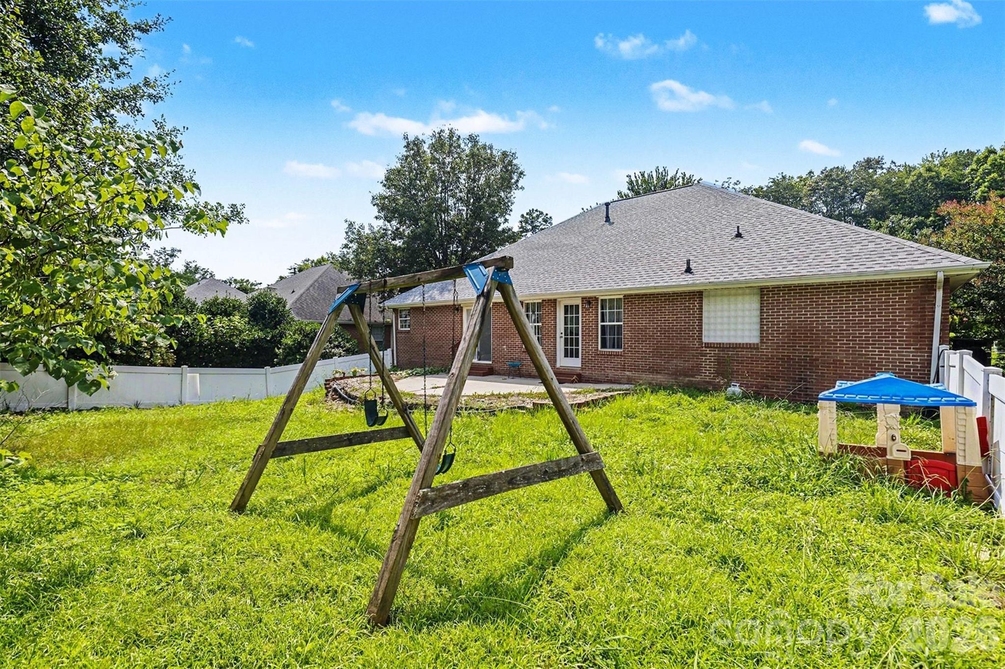 1318 Crown Ridge Drive Fort Mill, SC 29708 - Photo 26 of 28 Gallery Image 26