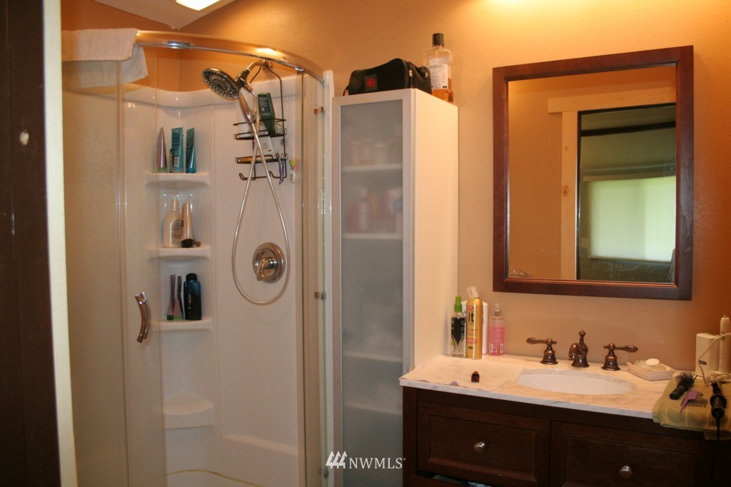 4707 224th Street Southeast Bothell, WA 98021 - Photo 7 of 14