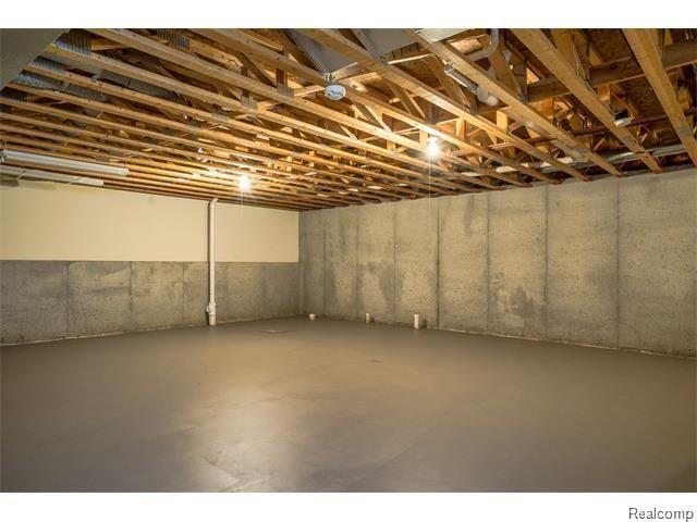 3306 West Sutton Road Lapeer, MI 48446 - Photo 15 of 32 b1.jpg