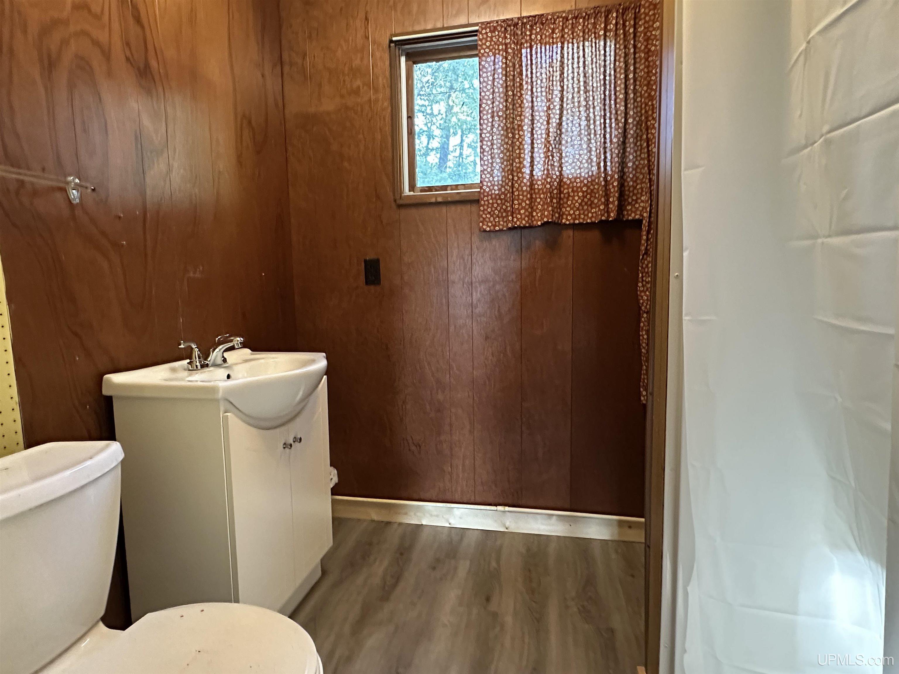 4050 Shea Road Hurley, WI 54534 - Photo 12 of 46