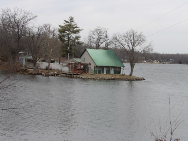 180 Morris Road Galatia, IL 62935 - Photo 2 of 28 a view of a lake from a house