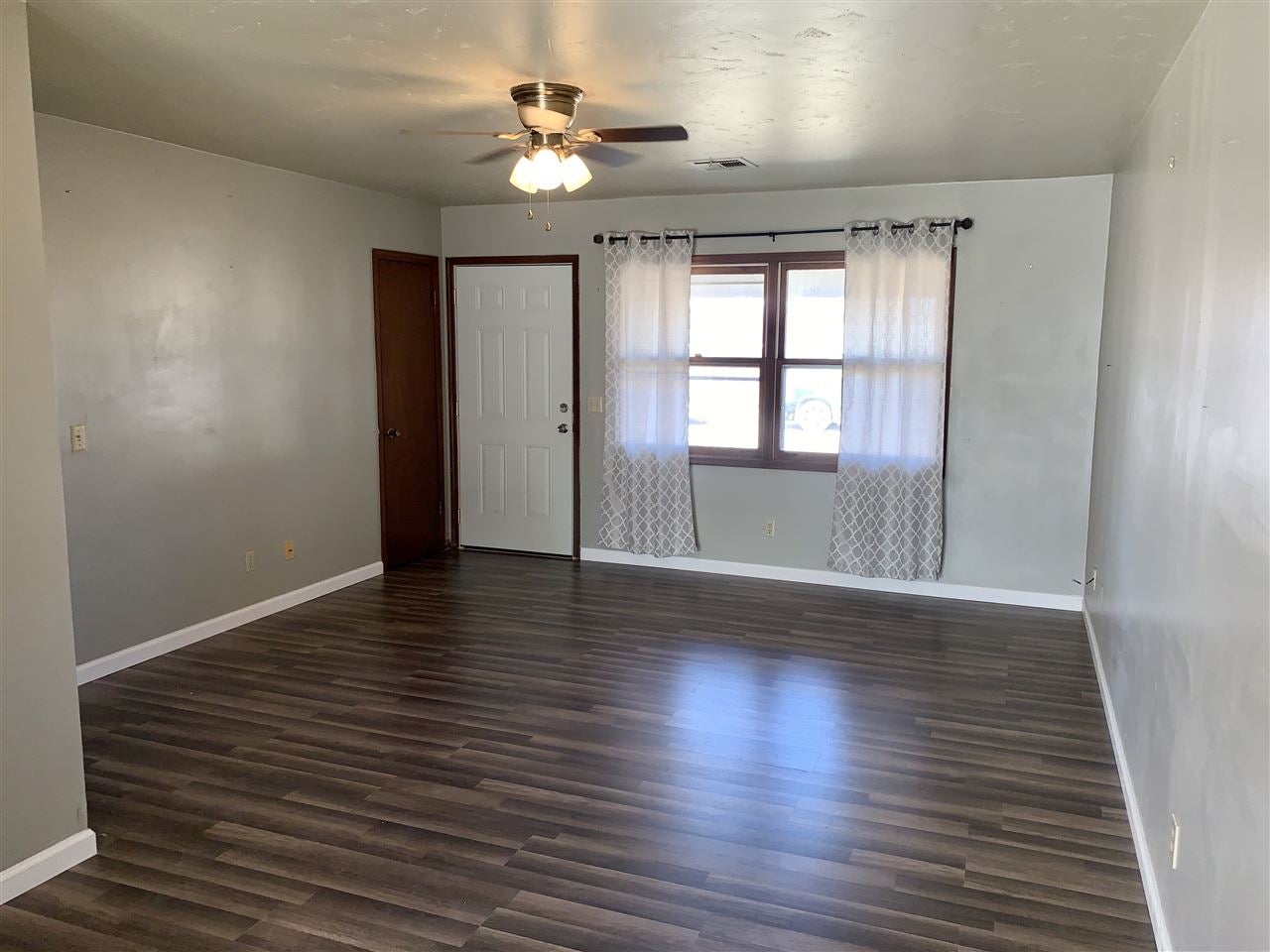 1410 Maple Street Perry, OK 73077 - Photo 2 of 13 Gallery Image 2