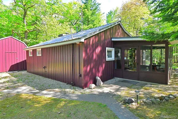 $165,000 | 3732 St Marie Drive, West Branch, MI 48661