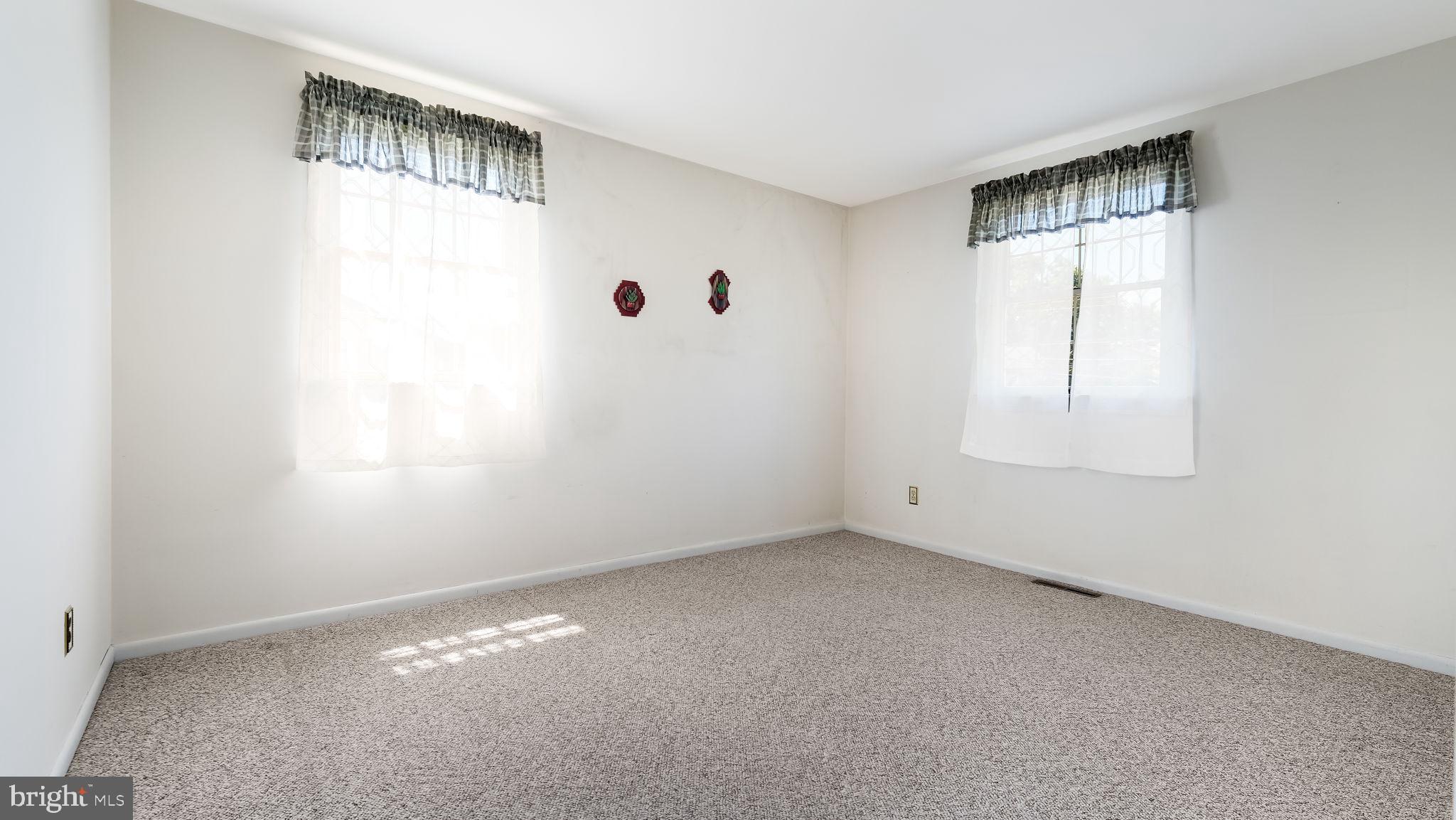 869 Longstreth Road Warminster, PA 18974 - Photo 16 of 25 BEDROOM #2