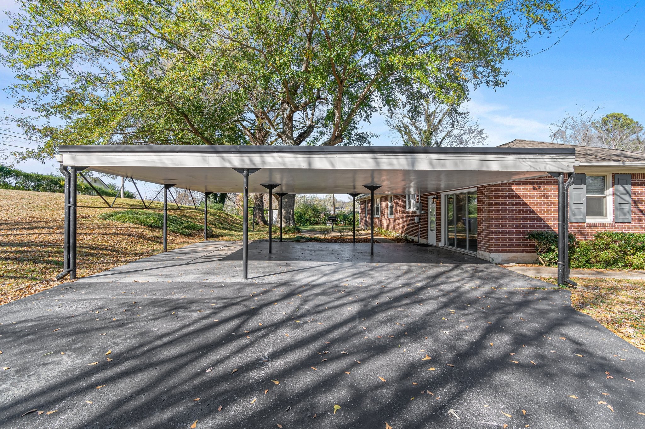 1002 Graymere Manor Road Columbia, TN 38401 - Photo 15 of 15 a view of outdoor space and yard