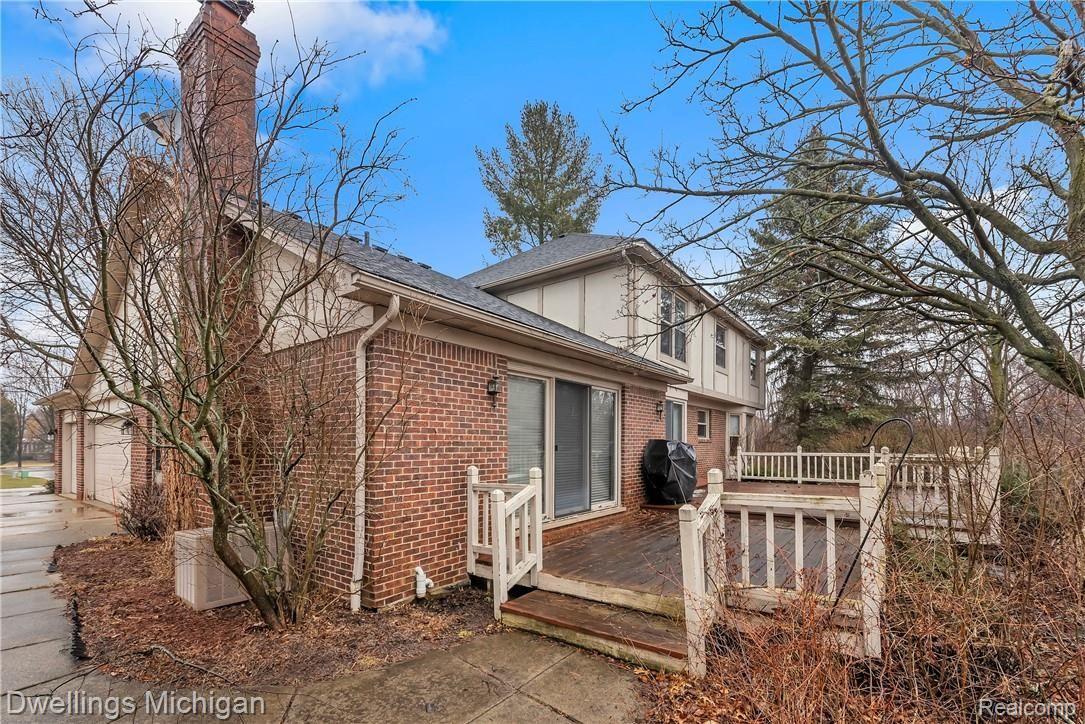 3633 Summit Ridge Drive Rochester, MI 48306 - Photo 51 of 53 3633-Summit-Ridge-Drive-Rochester-Hills-48306-windowstill-51.jpg